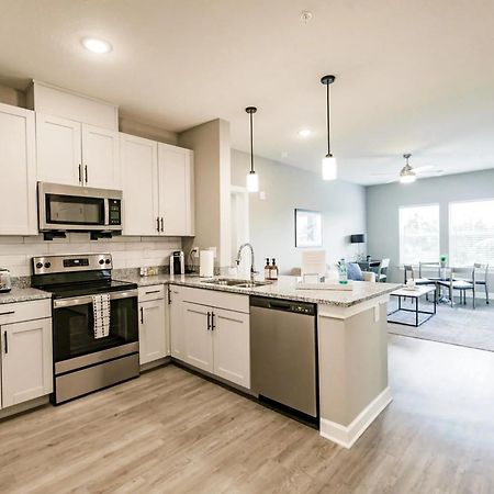 The Vantage Apartments By Barsala Cape Coral Exterior photo