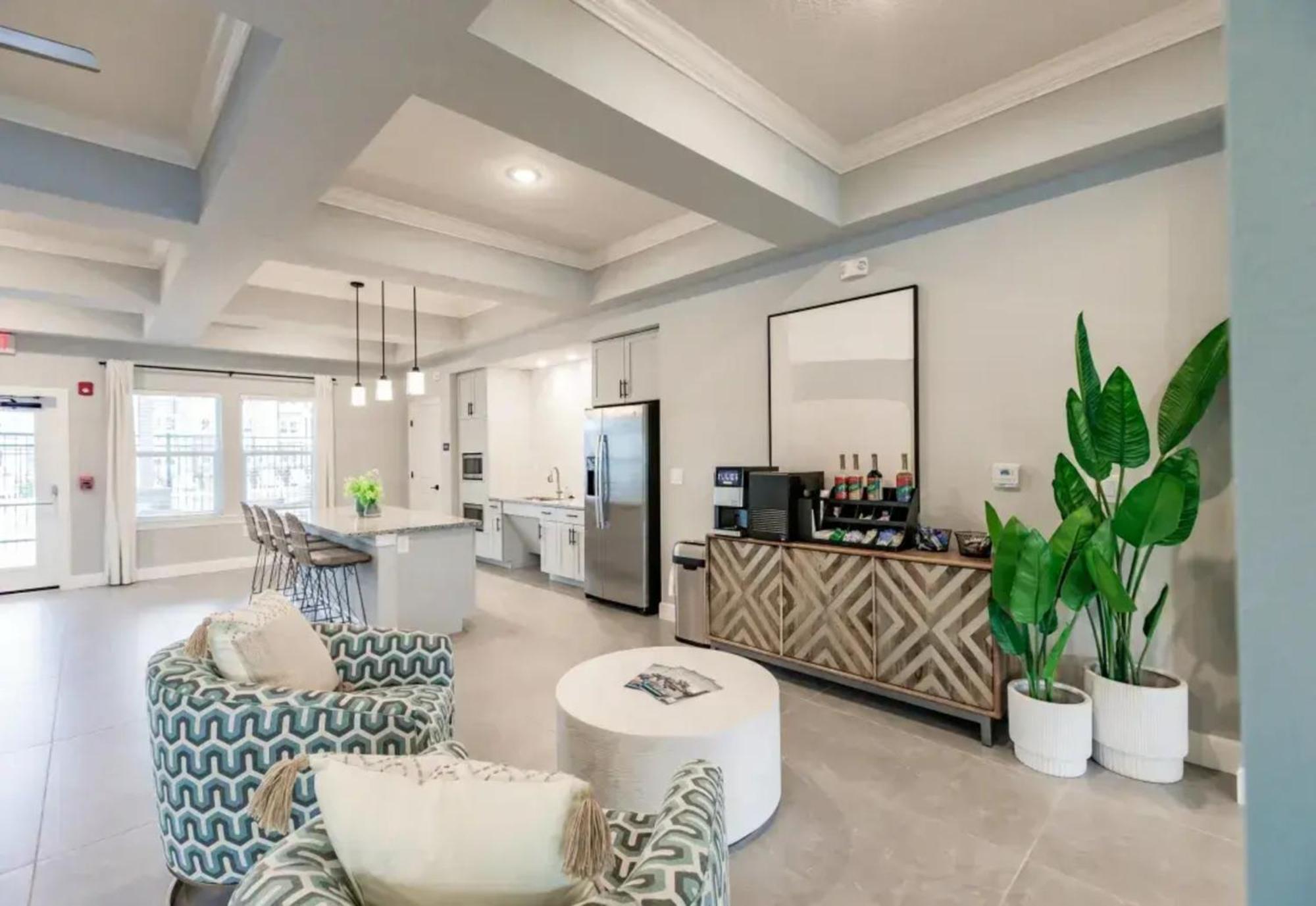 The Vantage Apartments By Barsala Cape Coral Exterior photo